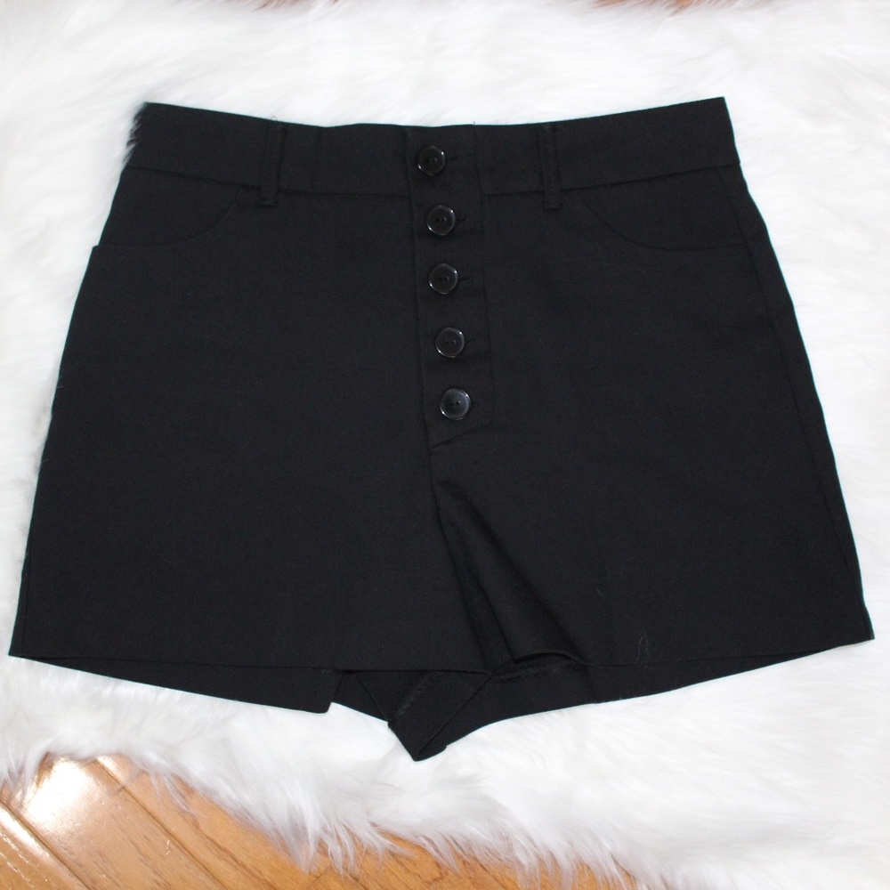Zara, trf collection, black shorts Medium.....